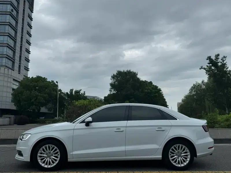 Audi A3 2016 Limousine 35 TFSI — миниатюра 3