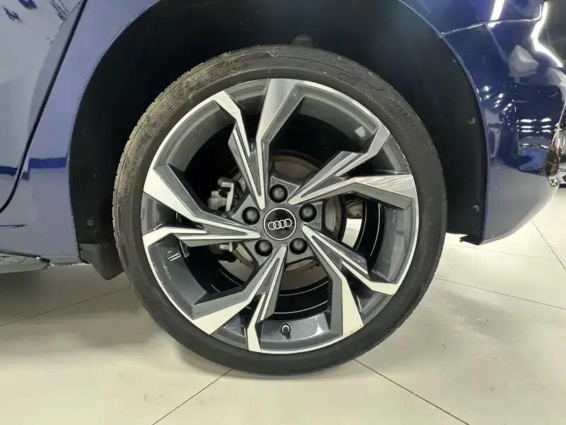 Audi A3 2023 Sportback 35 TFSI Fashion Sport — миниатюра 8