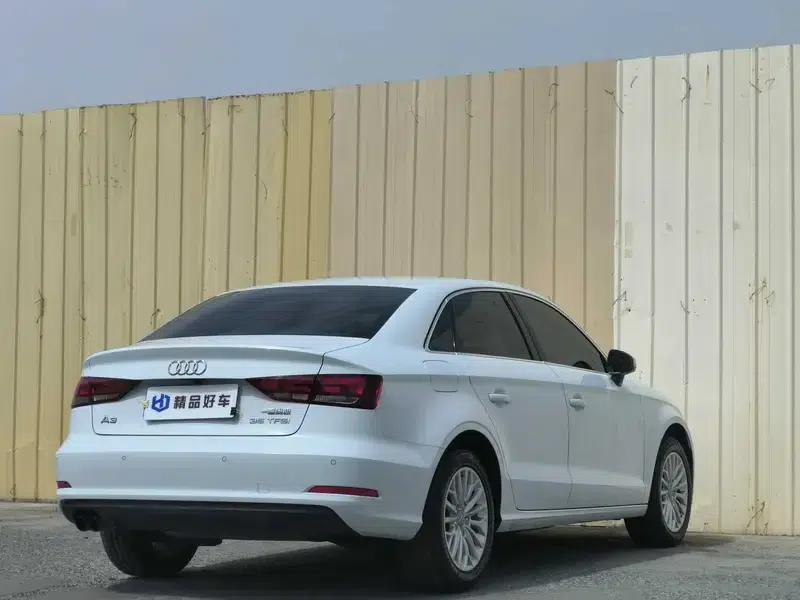 Audi A3 2016 Limousine 35 TFSI Progressive — миниатюра 6