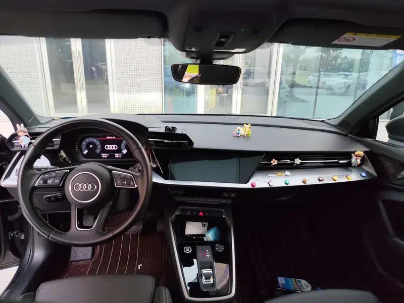 Audi A3 2023 Facelift Sportback 35 TFSI Fashion Sporty Model — миниатюра 6