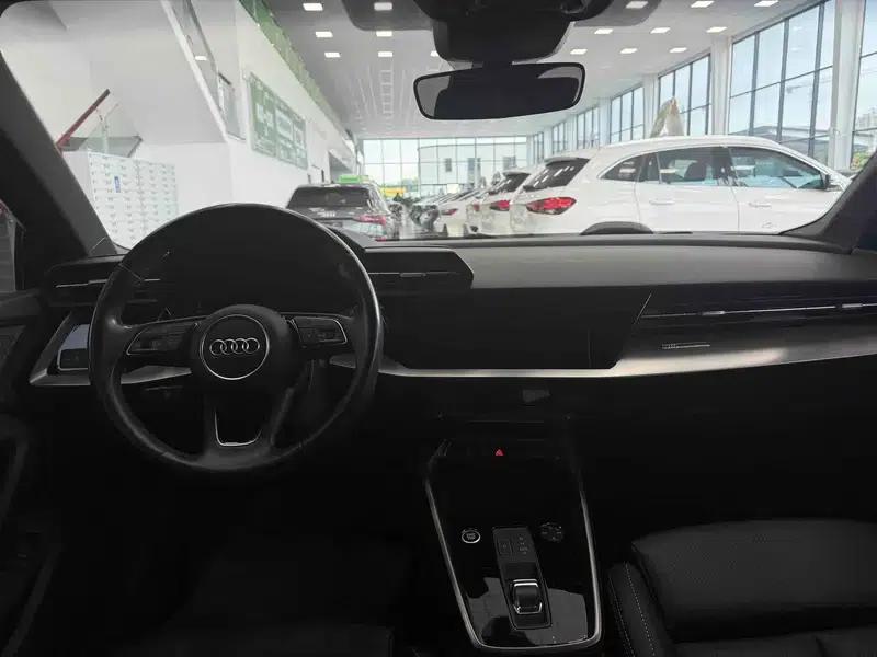 Audi A3 2022 Sportback 35 TFSI Progressive Sport — миниатюра 12