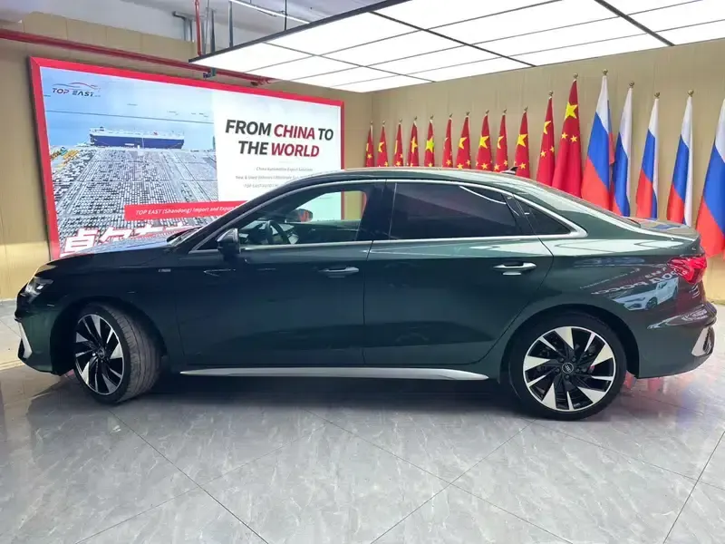 Audi A3 2021 A3L Limousine 35 TFSI Fashion Sport — миниатюра 4