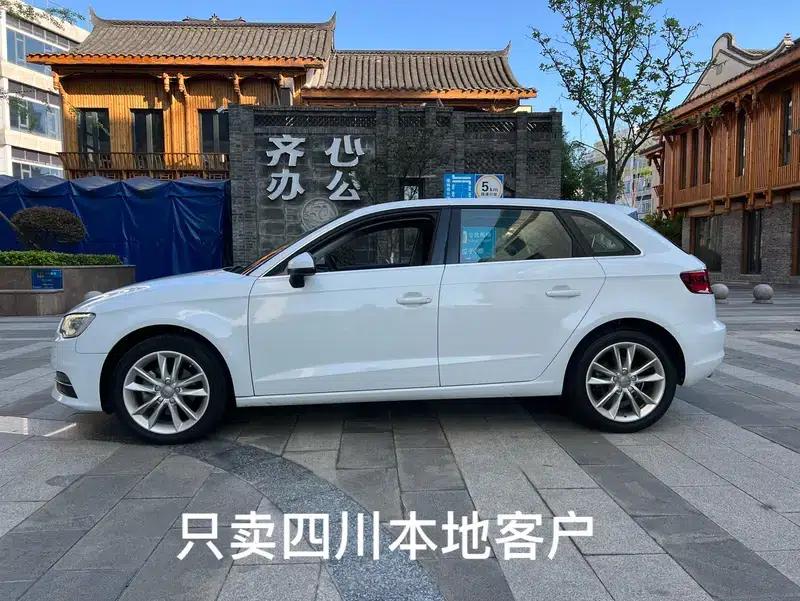 Audi A3 2014 Sportback 35 TFSI Automatic Comfort — миниатюра 4