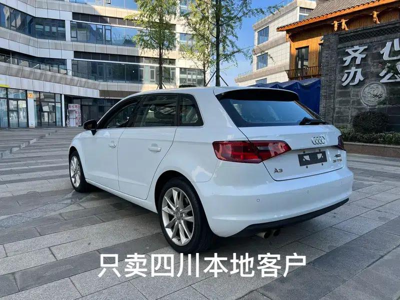 Audi A3 2014 Sportback 35 TFSI Automatic Comfort — миниатюра 5