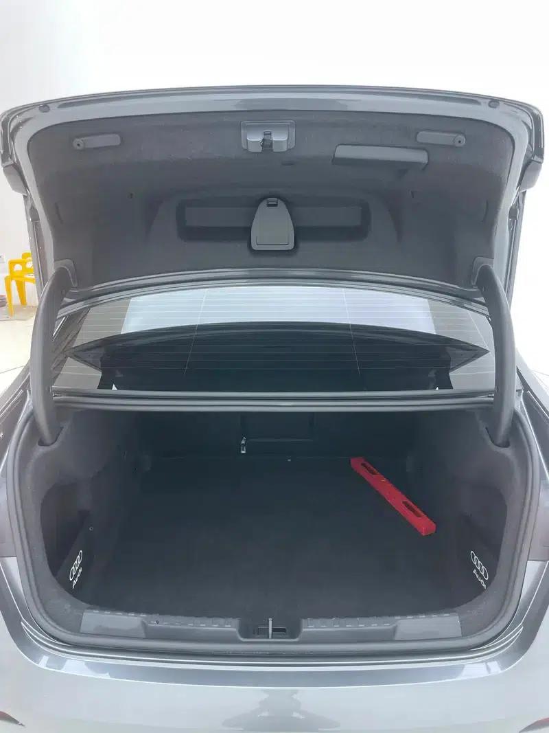 Audi A3 2023 Facelift A3L Limousine 35 TFSI Sporty Edition — миниатюра 27