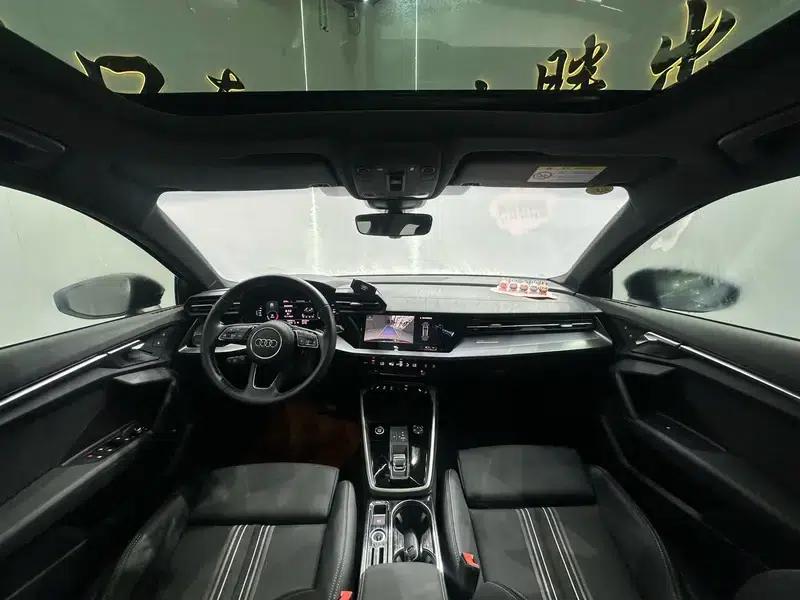 Audi A3 2023 Sportback 35 TFSI Fashion Sport — миниатюра 13