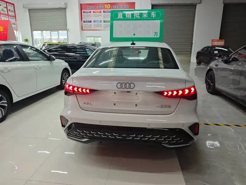 2026 Audi A3 A3L Limousine 35 TFSI Flying Spur Luxury Edition — миниатюра 5