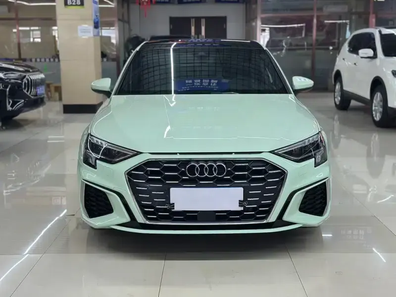 2022 Audi A3 A3L Limousine 35 TFSI Fashion Sport — миниатюра 2
