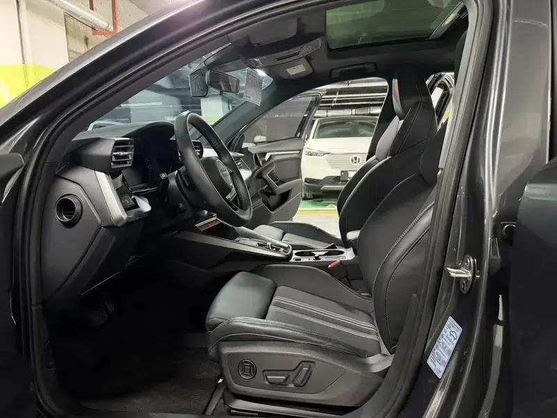 Audi A3 2023 Facelift A3L Limousine 35 TFSI Sporty Edition — миниатюра 13