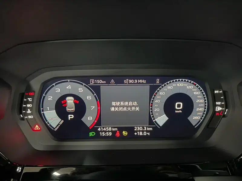 Audi A3 2023 Facelift A3L Limousine 35 TFSI Sporty Edition — миниатюра 9