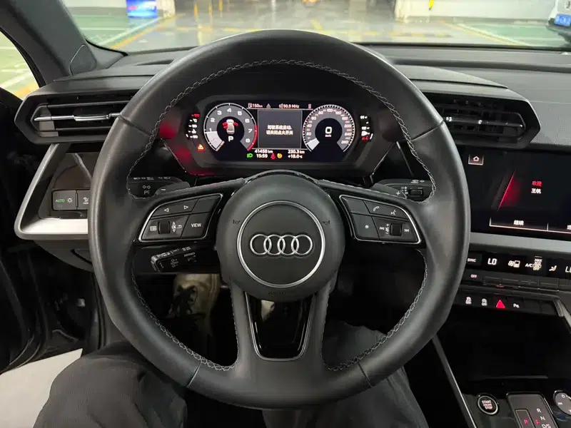 Audi A3 2023 Facelift A3L Limousine 35 TFSI Sporty Edition — миниатюра 10