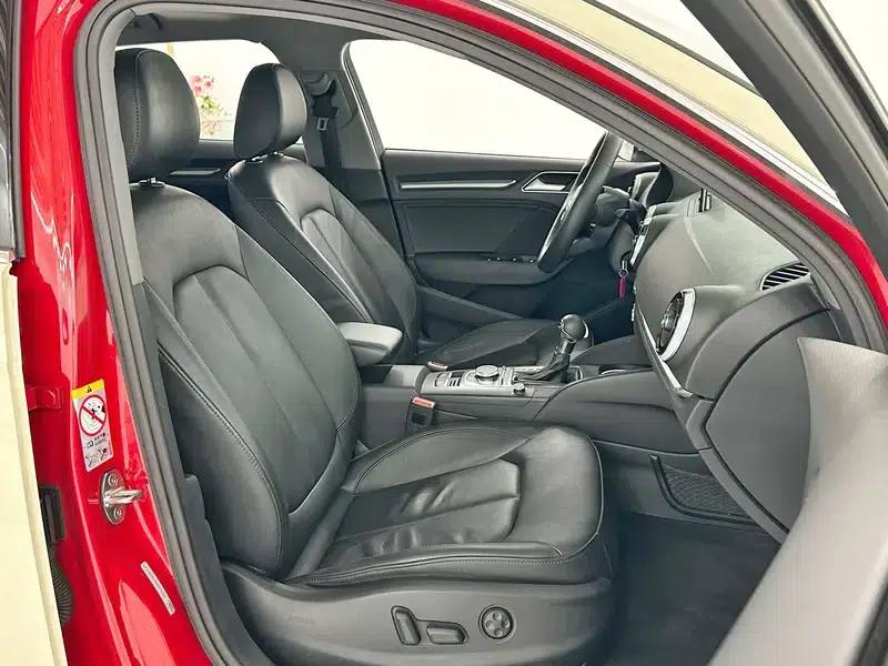 Audi A3 2018 30th Anniversary Edition Sportback 35 TFSI Fashion Edition — миниатюра 15