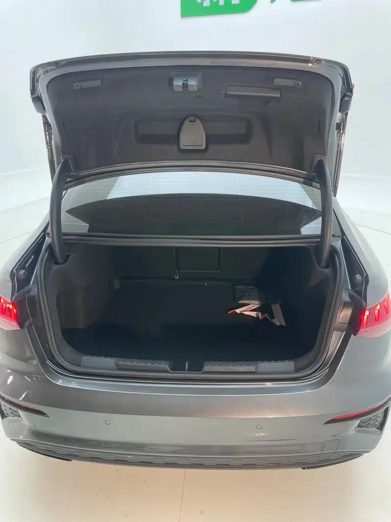 Audi A3 2023 Facelift A3L Limousine 35 TFSI Sporty Edition — миниатюра 27
