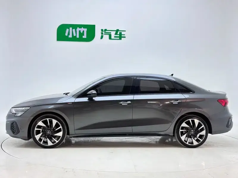 Audi A3 2023 Facelift A3L Limousine 35 TFSI Sporty Edition — миниатюра 4