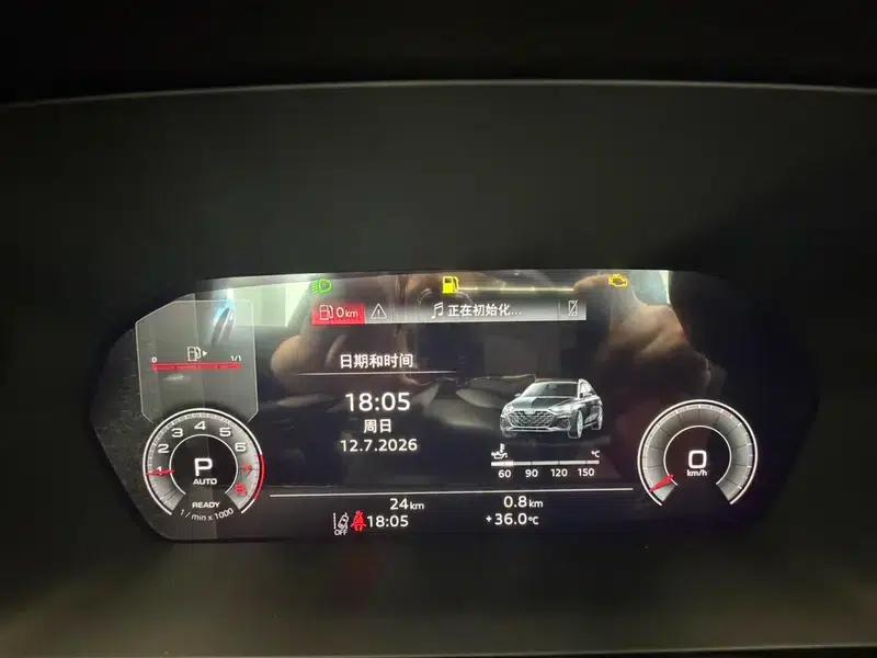 Audi A3 2025 Sportback 35 TFSI Flying Spur Luxury Edition + Luxury Package — миниатюра 10