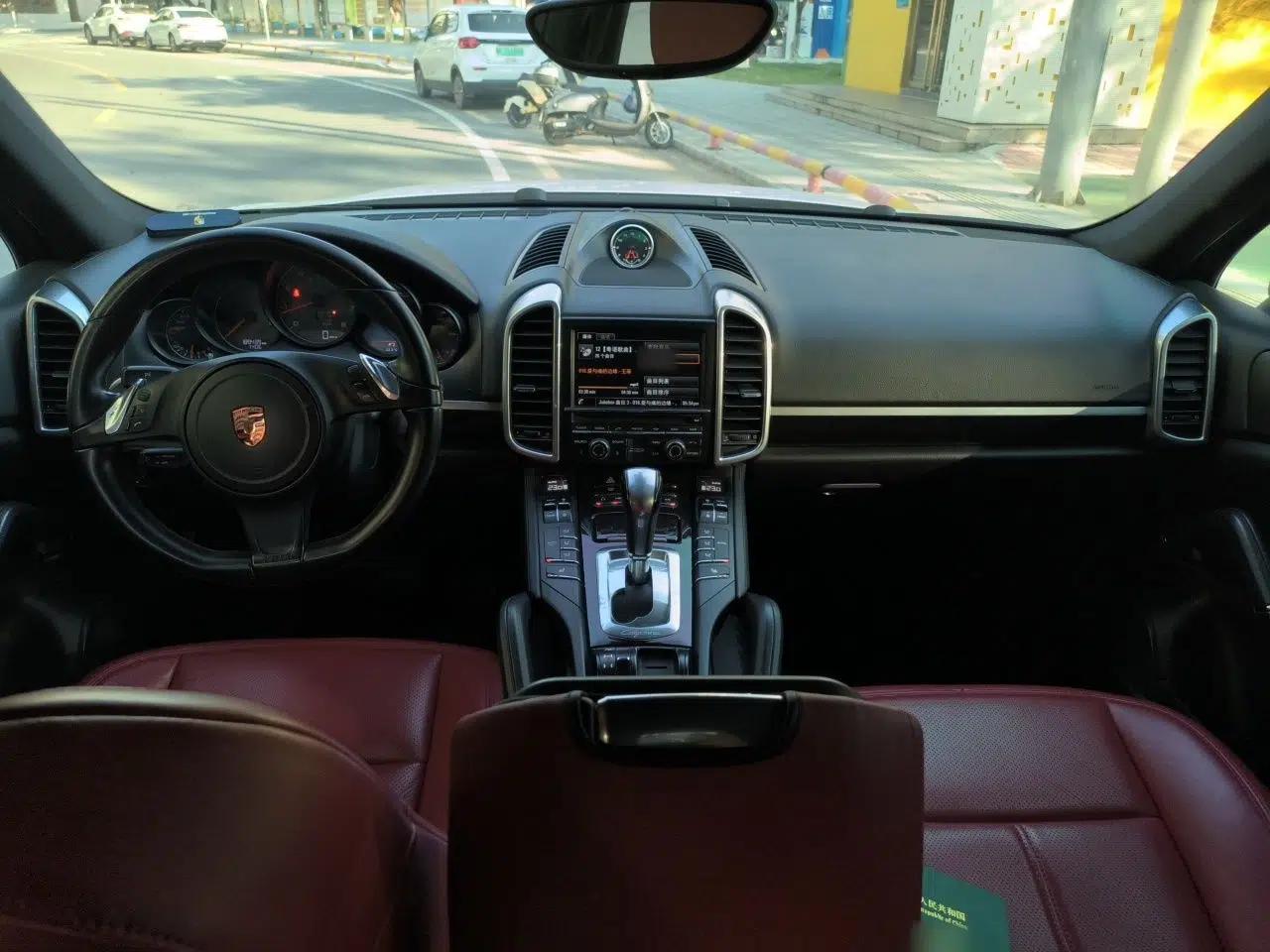 Porsche Cayenne 2013 3.6L automatic transmission U.S. specification — миниатюра 9
