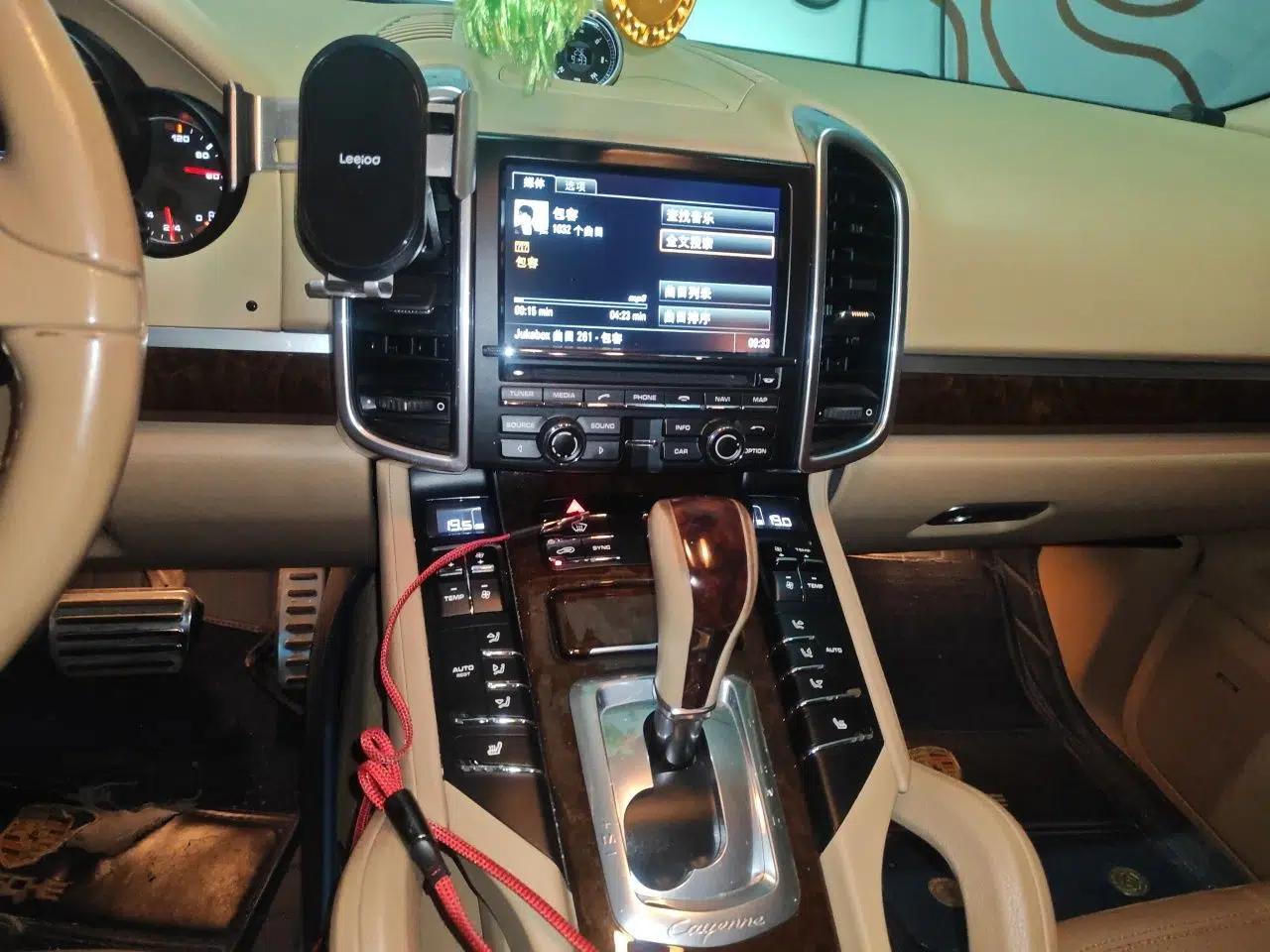 Porsche Cayenne 2011 Cayenne 3.0T — миниатюра 13