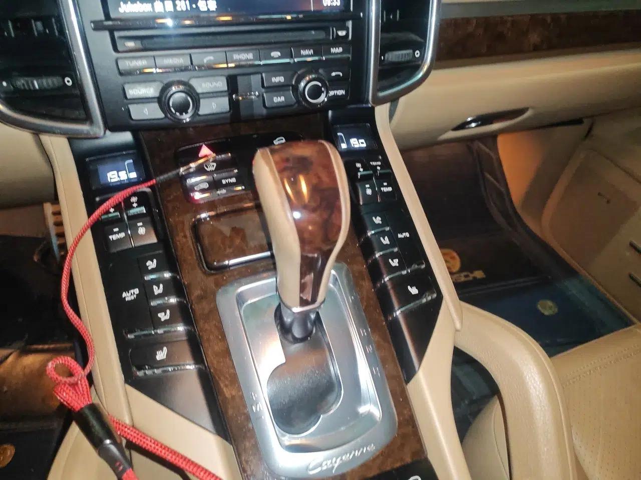 Porsche Cayenne 2011 Cayenne 3.0T — миниатюра 14