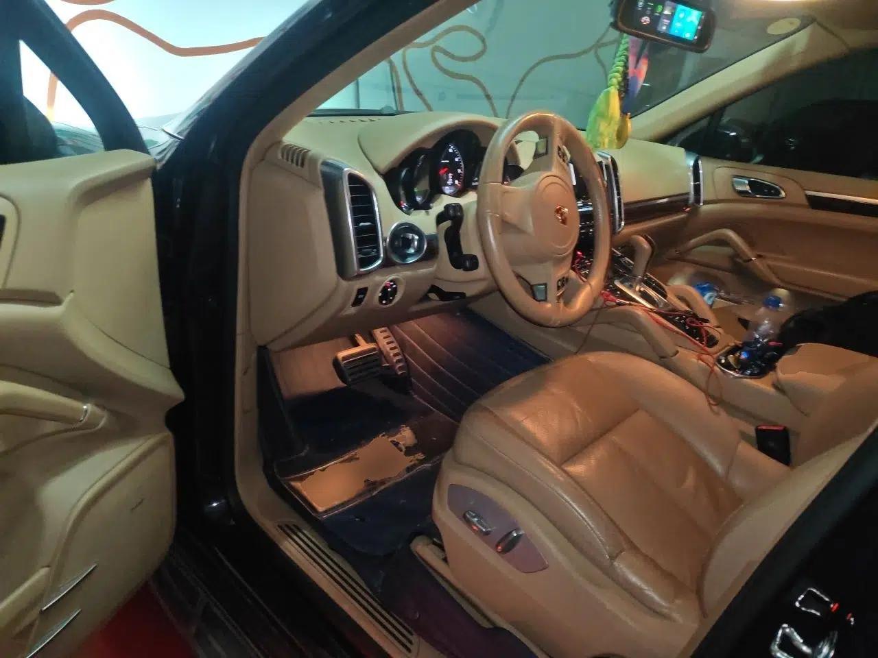 Porsche Cayenne 2011 Cayenne 3.0T — миниатюра 16