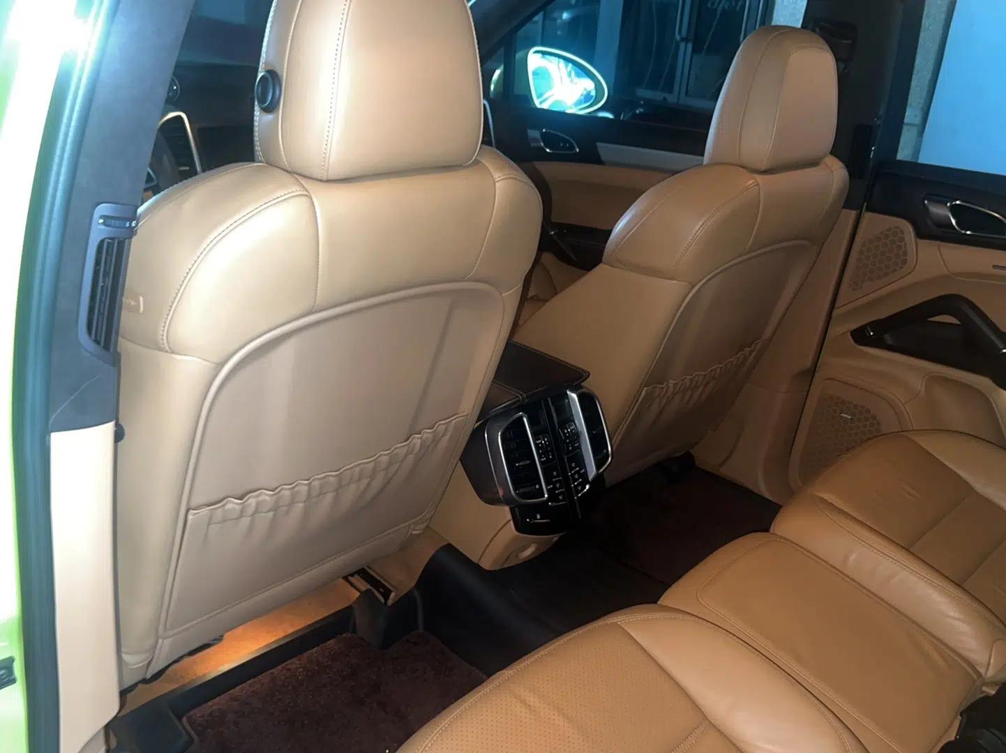 Porsche Cayenne 2015 Cayenne GTS 3.6T — миниатюра 10