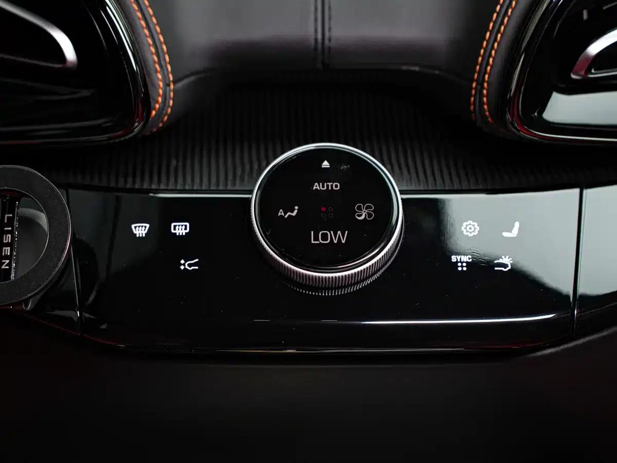 2023 Purosangue 6.5L V12 — миниатюра 16