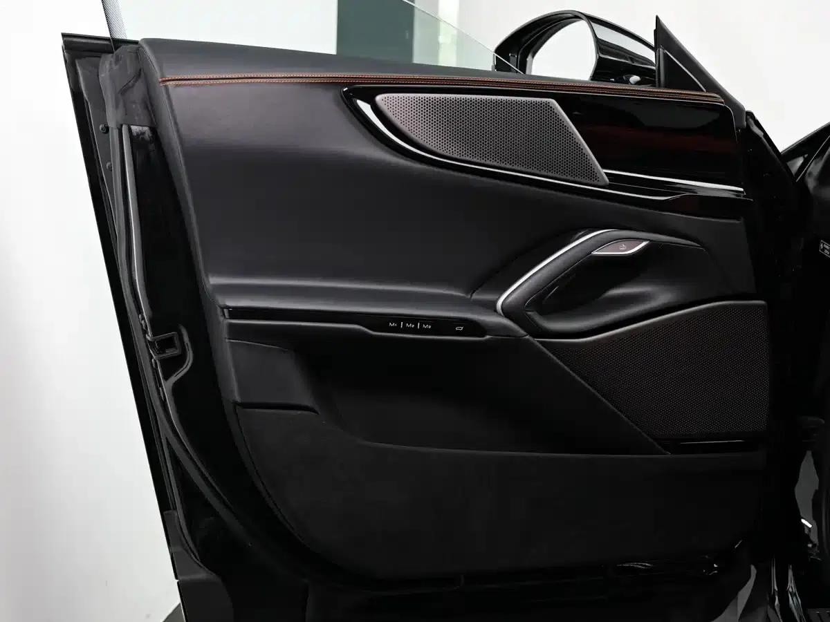 2023 Purosangue 6.5L V12 — миниатюра 7