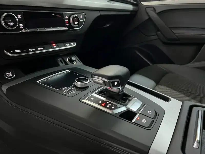 Audi Q5L 2018 40 TFSI Luxury Fashion Edition (China VI Emission Standard) — миниатюра 13