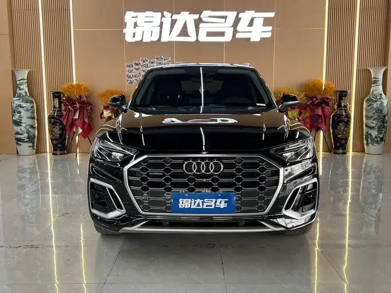 Audi Q5L 2022 45T Luxury Dynamic — миниатюра 2