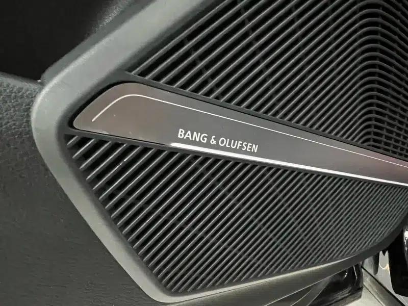 Audi Q5L 2022 45T Luxury Dynamic — миниатюра 8