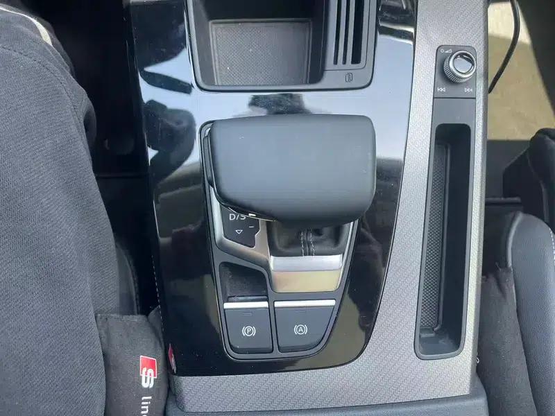 Audi Q5L 2022 40T RS Sport Package — миниатюра 15