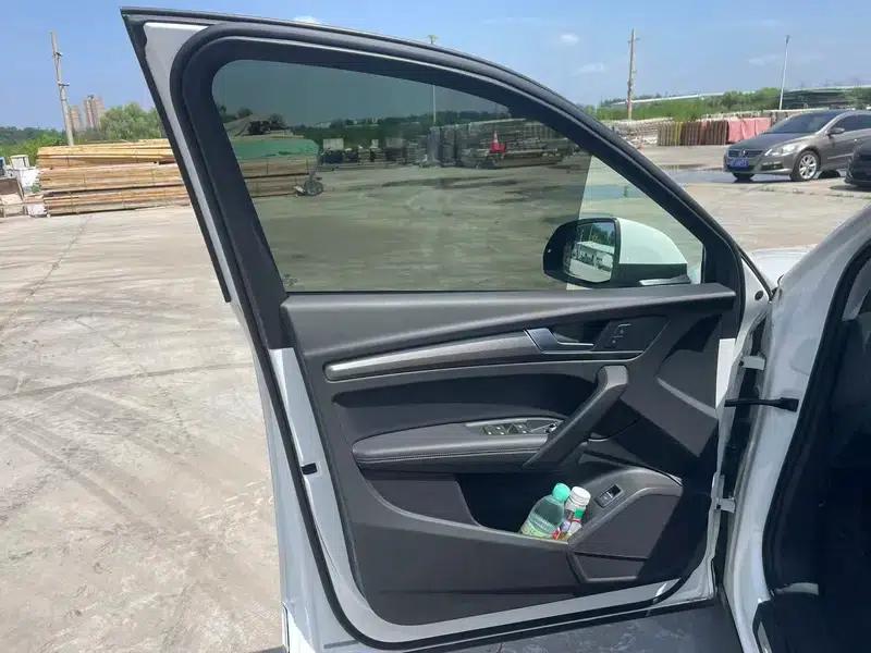 Audi Q5L 2022 40T RS Sport Package — миниатюра 28