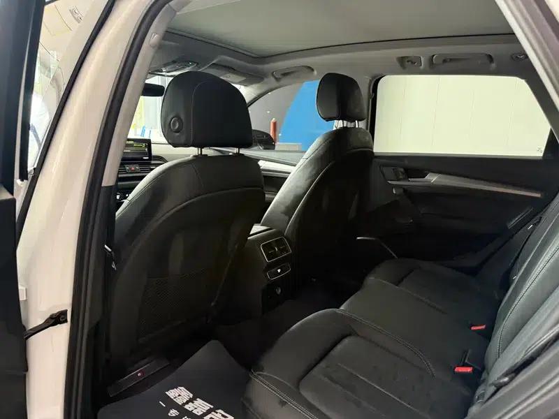 Audi Q5L 2020 45 TFSI Premium Fashion Edition — миниатюра 9