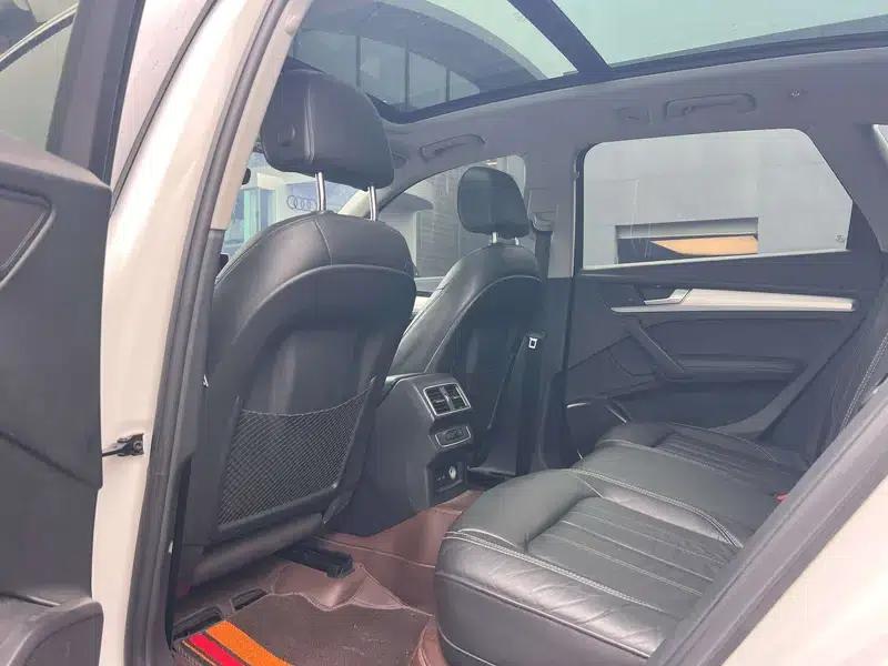 Audi Q5L 2020 40 TFSI Luxury Fashion Edition — миниатюра 11