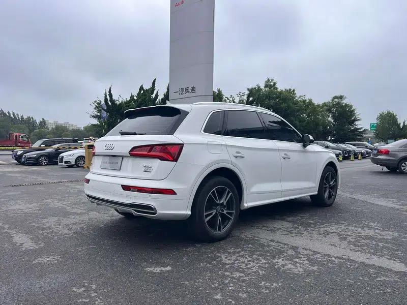Audi Q5L 2020 40 TFSI Luxury Fashion Edition — миниатюра 5