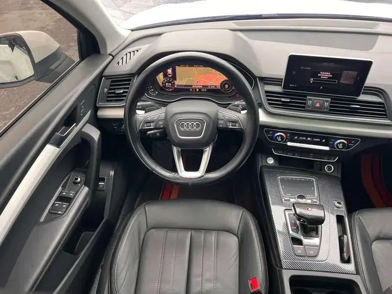 Audi Q5L 2020 40 TFSI Luxury Fashion Edition — миниатюра 9