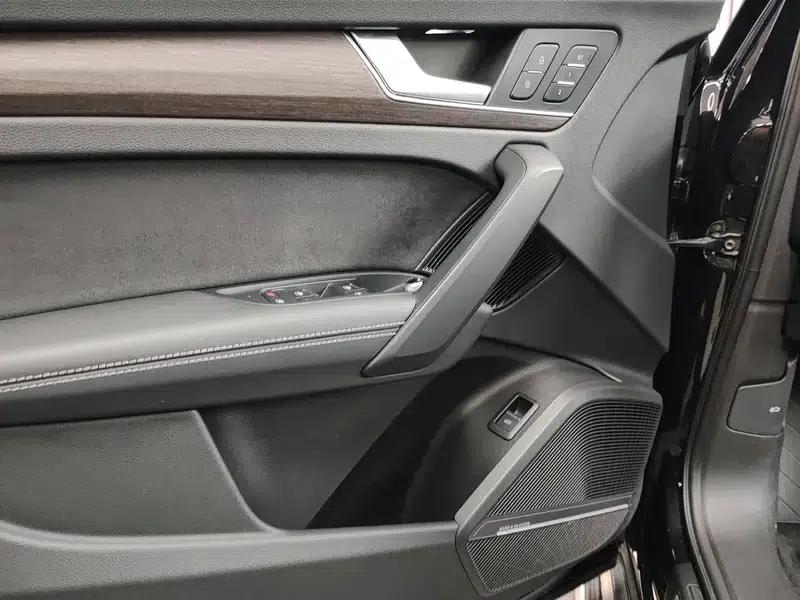 Audi Q5L 2022 45T Premium Dynamic Edition — миниатюра 6