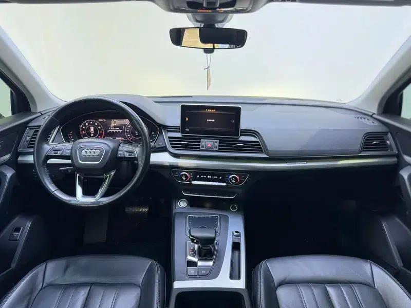 Audi Q5L 2020 40 TFSI Luxury Fashion Edition — миниатюра 14