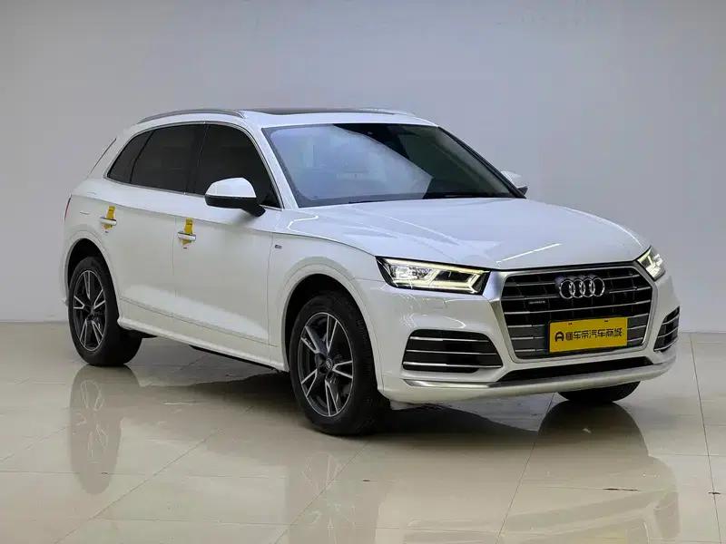 Audi Q5L 2020 40 TFSI Luxury Fashion Edition — миниатюра 3