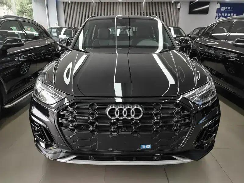 Audi Q5L 2023 40T Luxury Dynamic — миниатюра 2