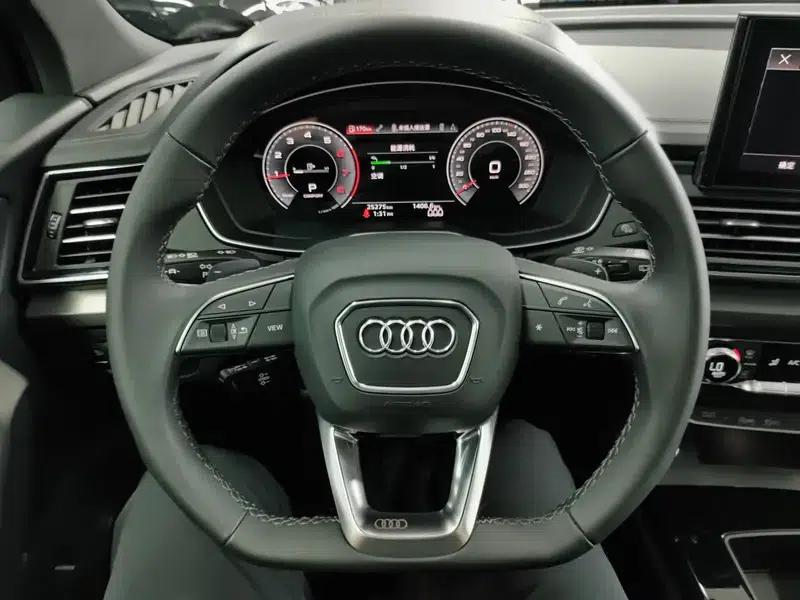 Audi Q5L 2023 40T Luxury Dynamic — миниатюра 11
