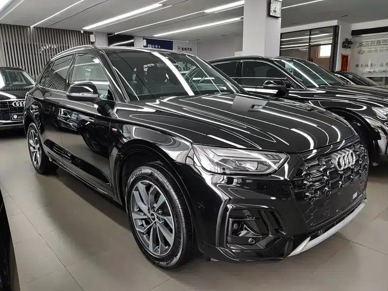 Audi Q5L 2023 40T Luxury Dynamic — миниатюра 3