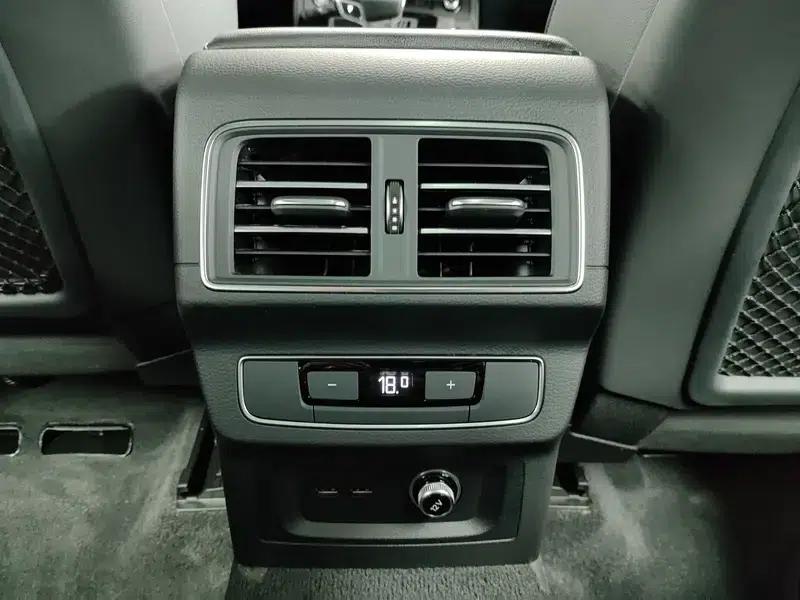 Audi Q5L 2023 40T Luxury Dynamic — миниатюра 7