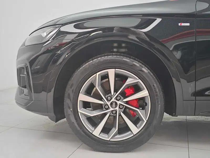 Audi Q5L 2025 45TFSI Luxury Dynamic — миниатюра 9