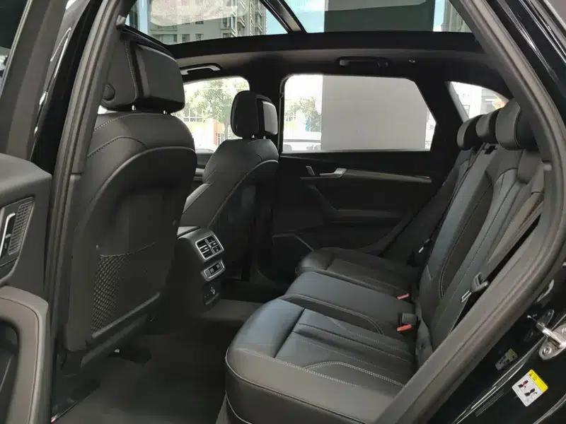 Audi Q5L 2024 45TFSI Luxury Dynamic — миниатюра 17