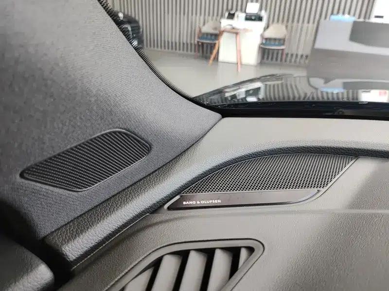 Audi Q5L 2024 45TFSI Luxury Dynamic — миниатюра 7