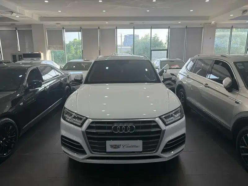 Audi Q5L 2020 Facelift 40 TFSI Luxury Fashion Edition — миниатюра 2