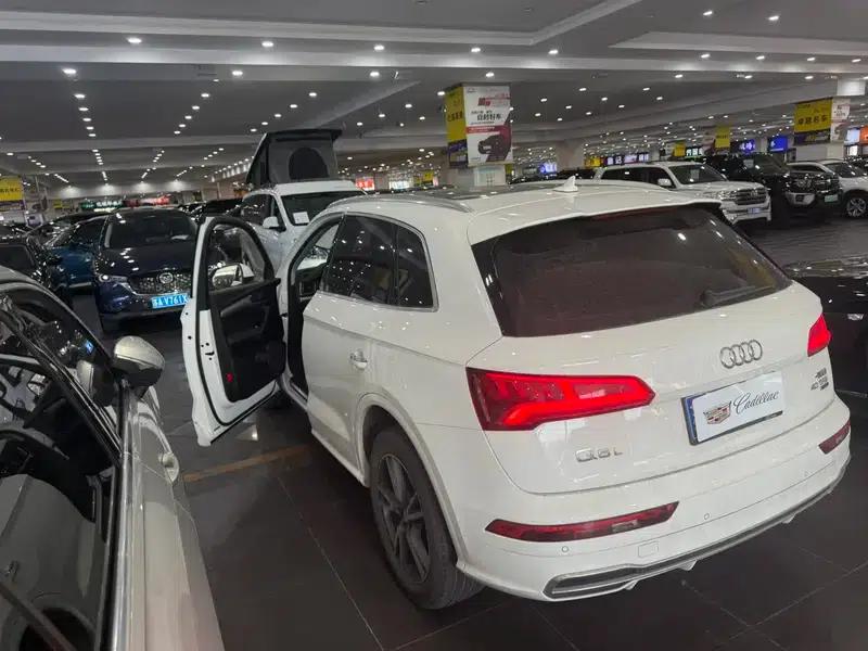 Audi Q5L 2020 Facelift 40 TFSI Luxury Fashion Edition — миниатюра 3