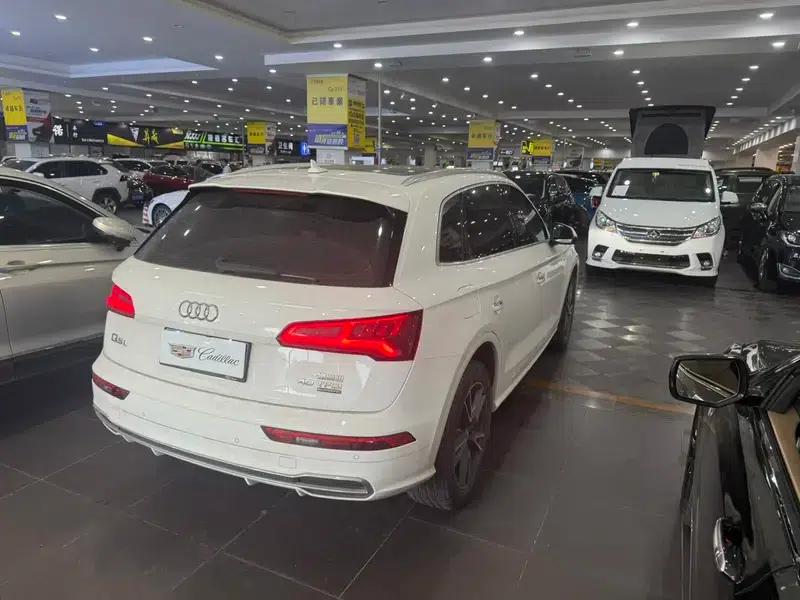 Audi Q5L 2020 Facelift 40 TFSI Luxury Fashion Edition — миниатюра 5