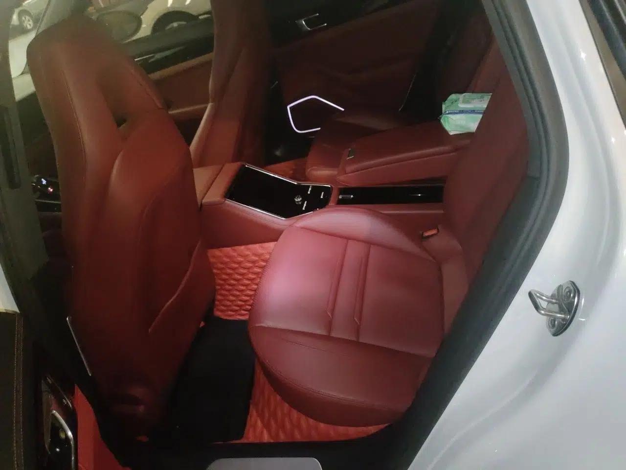 Porsche Panamera 2021 Panamera 2.9T — миниатюра 17