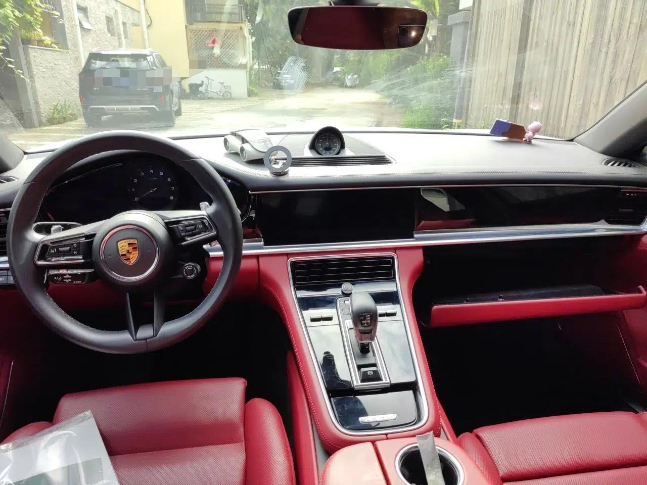 Porsche Panamera 2022 Panamera Executive Long Wheelbase Platinum Edition 2.9T — миниатюра 9